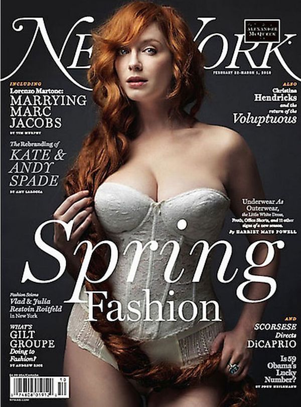 Red-headed ‘devil’ Christina Hendricks and her stunning forms - 17