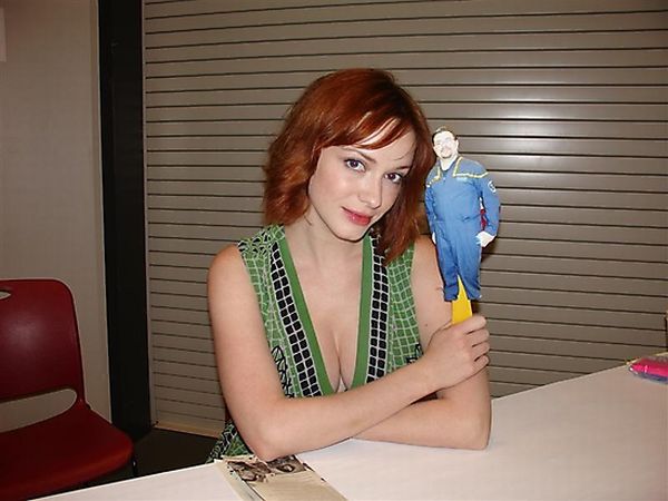 Red-headed ‘devil’ Christina Hendricks and her stunning forms - 29