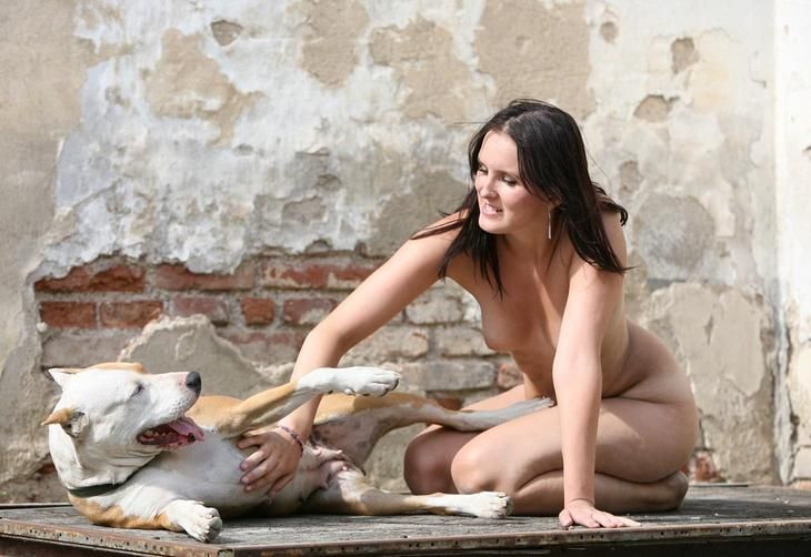 Naked ladies with dogs - 03
