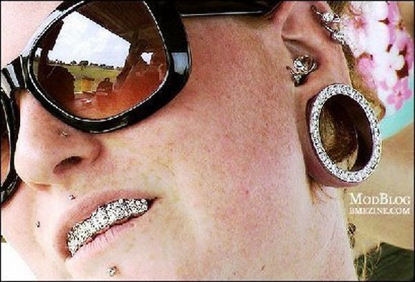 Mad options of body modifications - 20