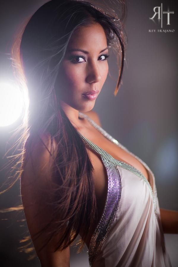 Asian “Kim Kardashian” called Nicolette Lacson - 12
