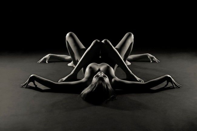 Beautiful black and white erotica from photographer Thomas Doering - 18