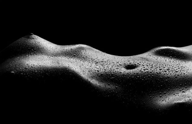 Beautiful black and white erotica from photographer Thomas Doering - 27