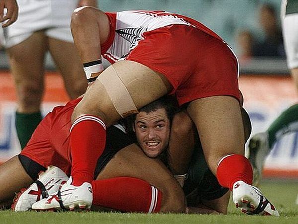 Sports moments that give mixed associations - 09