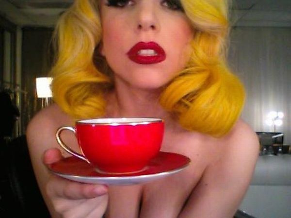 The sexiest photos of celebrities from Twitter - 22