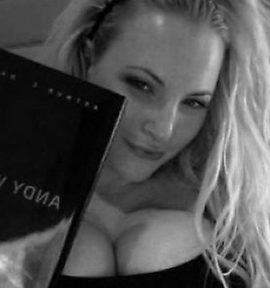 The sexiest photos of celebrities from Twitter - 24