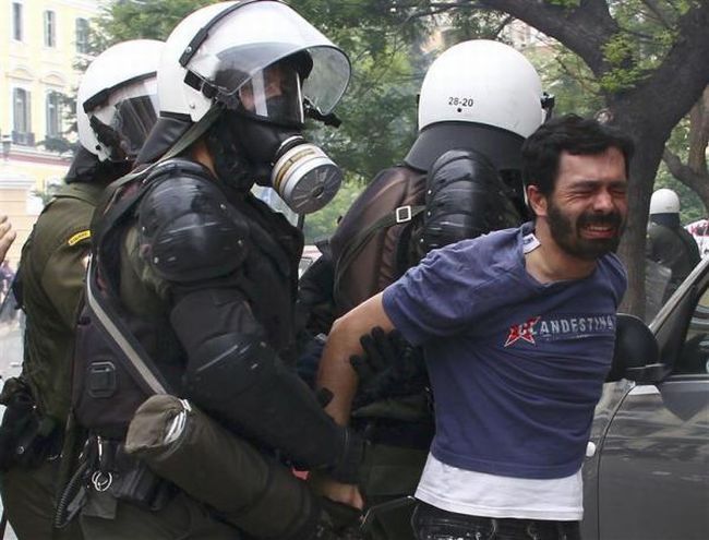 Nationwide strike in Greece - 09