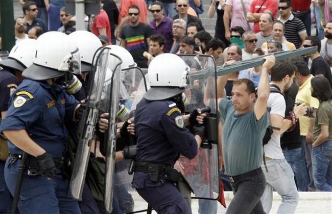 Nationwide strike in Greece - 16