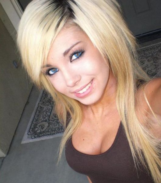 Selection of emo girls (46 pics) Selection of emo girls (46 pics)