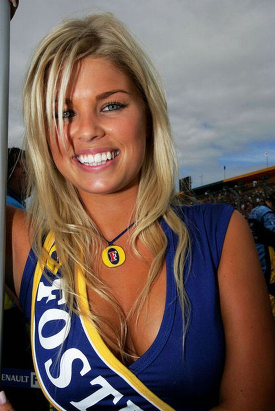 Hot girls from Formula 1 - 12