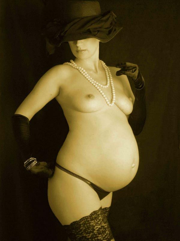 Erotic photos of pregnant girls - 04