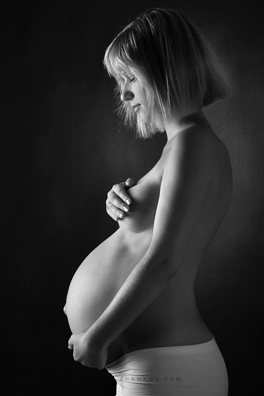 Erotic photos of pregnant girls - 10