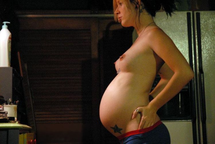 Erotic photos of pregnant girls - 37