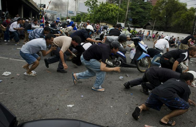 Bloody clashes in Thailand - 11