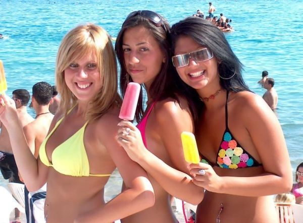 Girls from the Israeli beaches. What beautiful creations they are! - 10