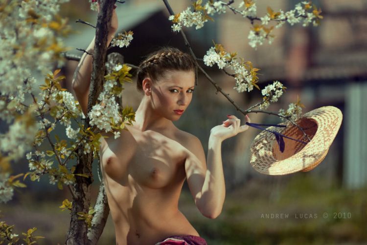 Beautiful erotic works from photographer Andrew Lucas - 13