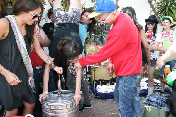 Sultry beauties do keg stands - 10