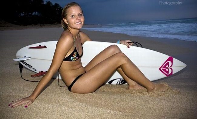 Sexy beauties with surfboards - 05