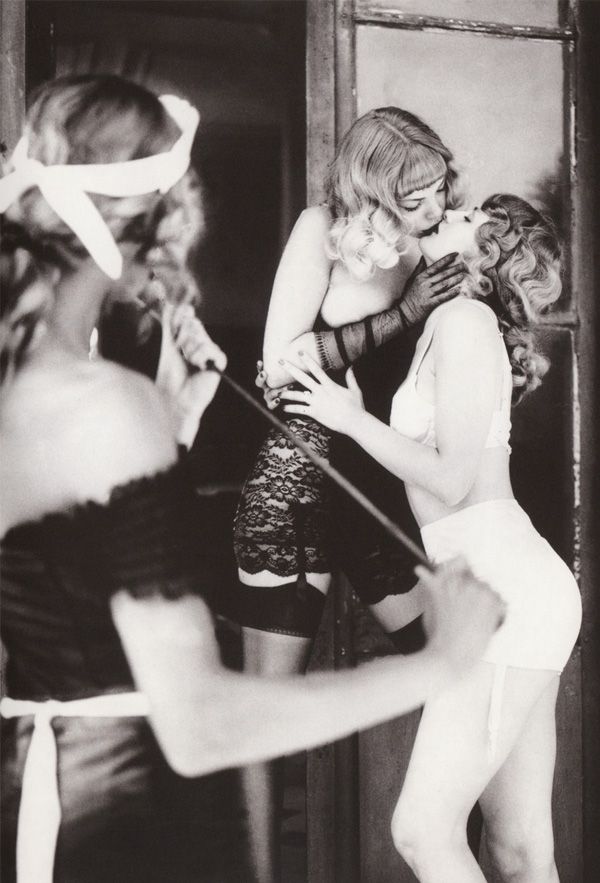 Erotic photo-story"Revenge" by Ellen von Unwerth (68 pics)