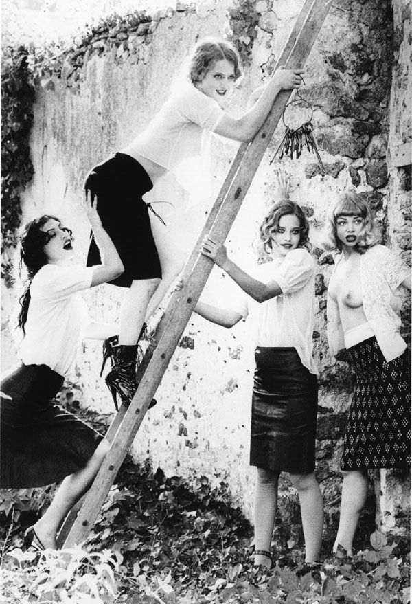 Erotic photo-story Revenge by Ellen von Unwerth - 67