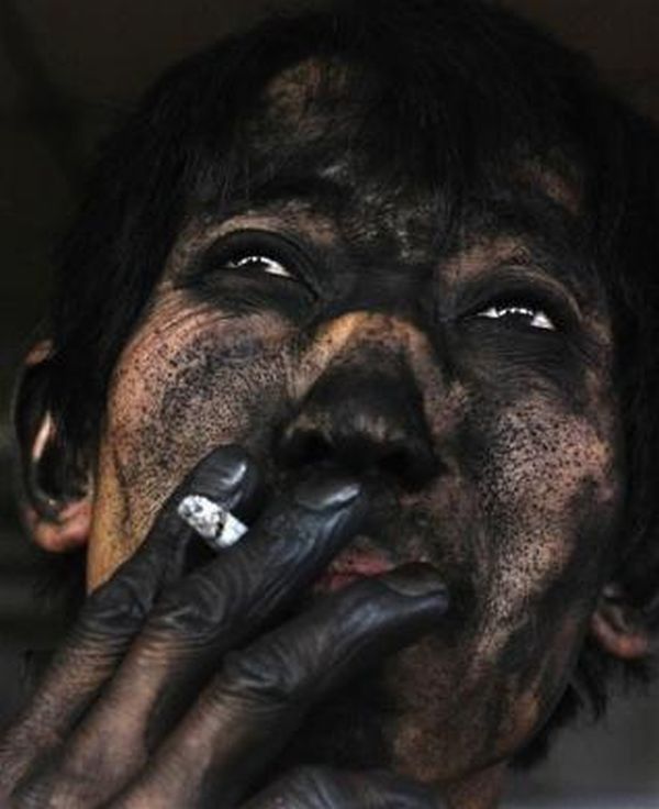 Smokers from different countries in one photo gallery - 03