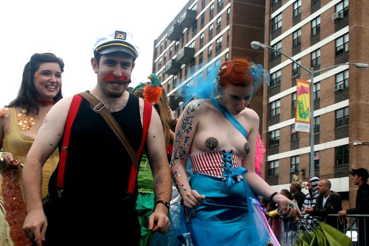 Parade of mermaids in New York - 32