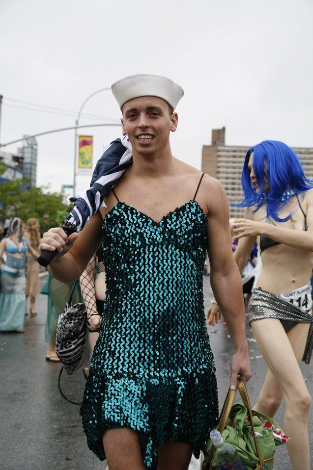 Parade of mermaids in New York - 73