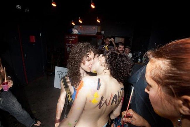 Body-art party in a New York Club - 04