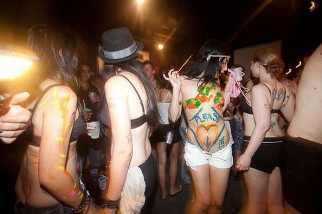 Body-art party in a New York Club - 12