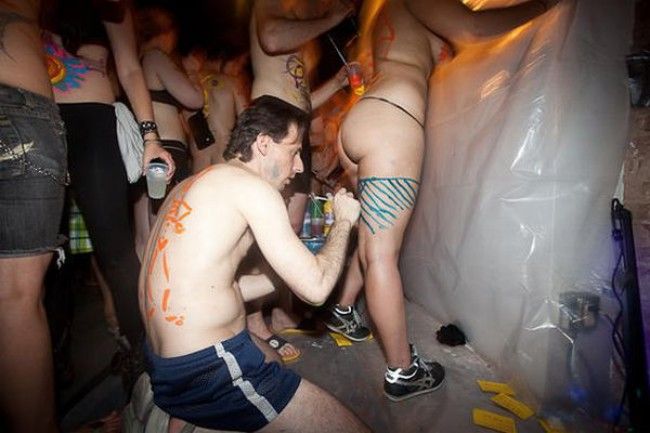 Body-art party in a New York Club - 13