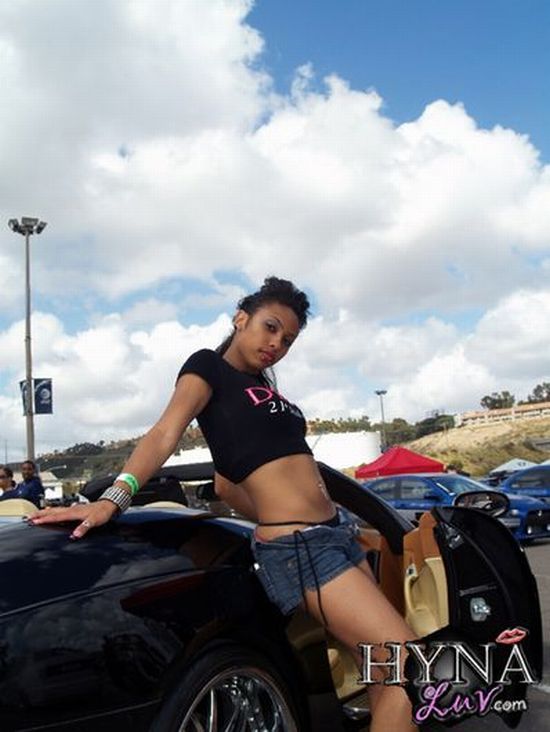 Sexy babes from Extreme Autofest in San Diego - 20