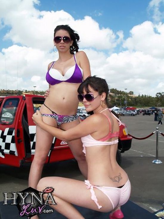 Sexy babes from Extreme Autofest in San Diego - 22