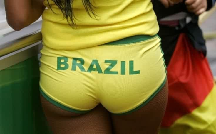 The hottest football fans in Brazil - 05