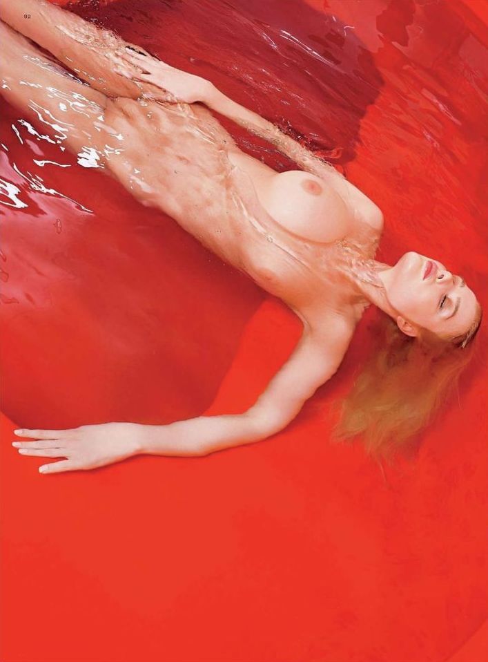 Stunning photoshoot of Chantal Hanse for Playboy magazine - 06