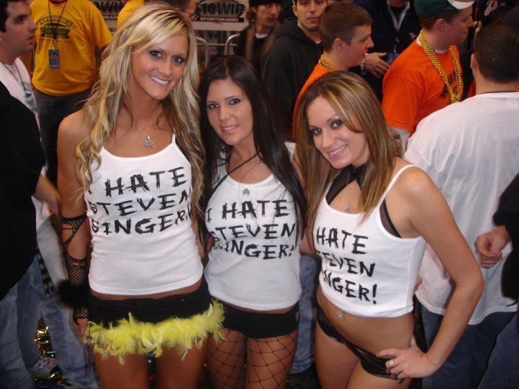 The hottest girls from the Wing Bowl - 27