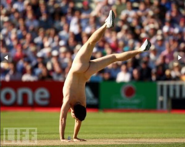 Streakers and sports - 10