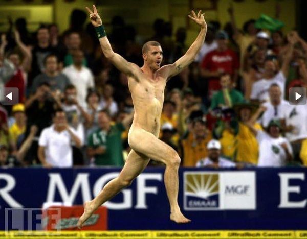 Streakers and sports - 11