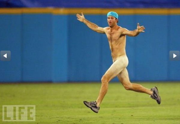 Streakers and sports - 12
