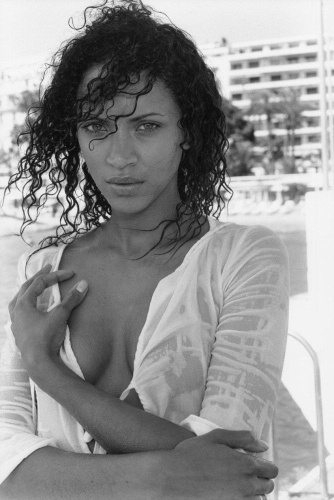 One of the sexiest actresses of French cinema Noemie Lenoir - 36