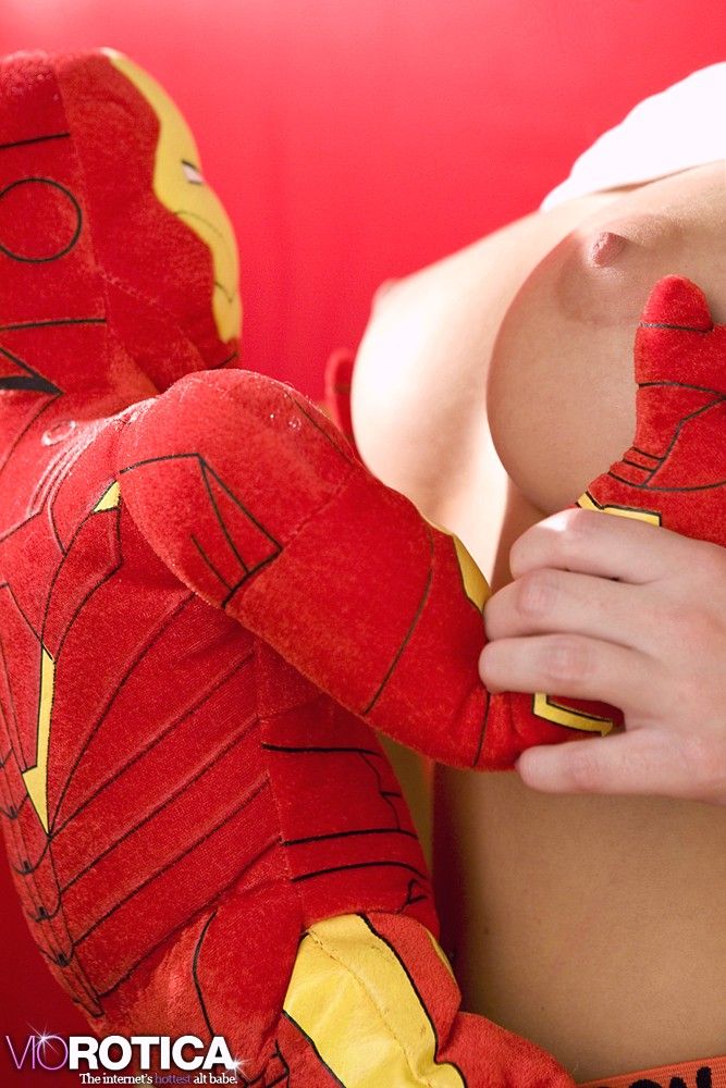 Violet Erotica, the hottest fan of Iron Man - 08
