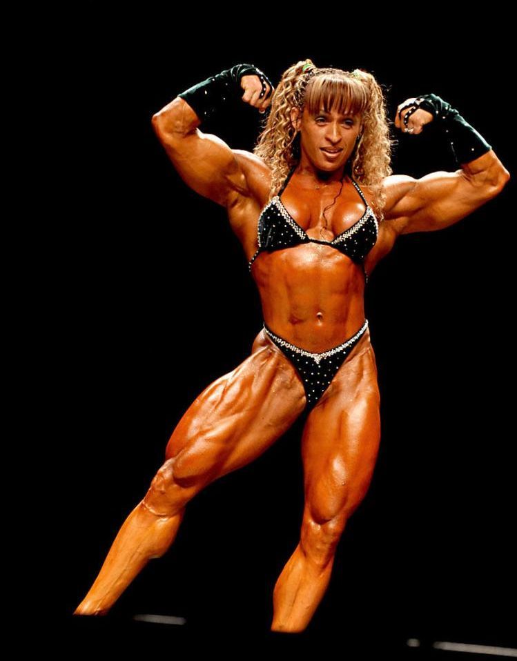 Female bodybuilders and their scary beauty - 16