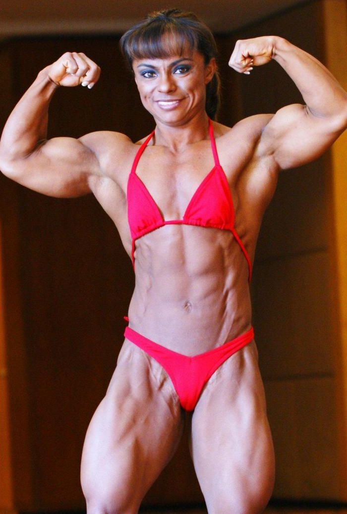 Female bodybuilders and their scary beauty - 18