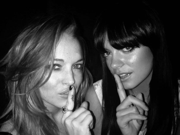 Lindsay Lohan’s photos with an iPod - 15