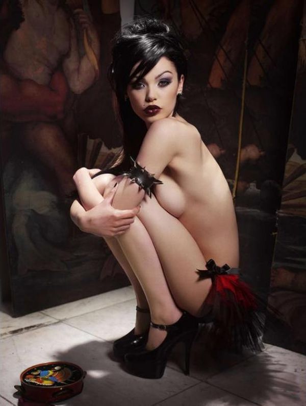 These Goth girls look very sexy - 05