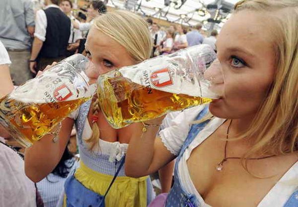 Beer + Girls: what could be better? - 18
