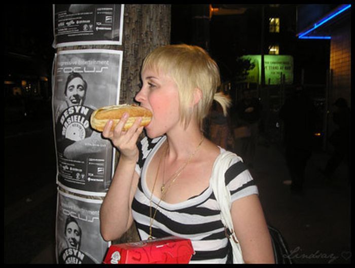 Girls who love hot-dogs - 26