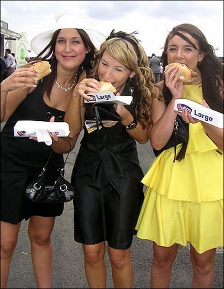 Girls who love hot-dogs - 67