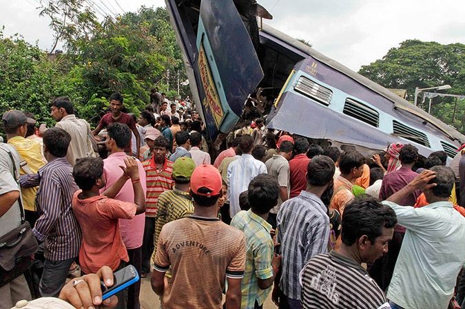 Train collisions in India - 04