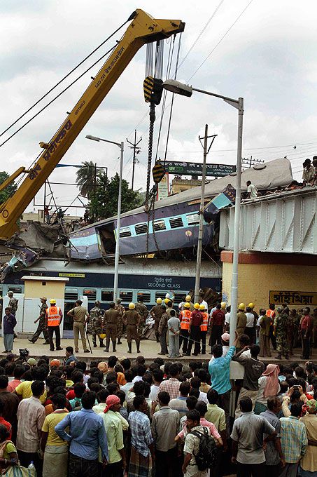 Train collisions in India - 05