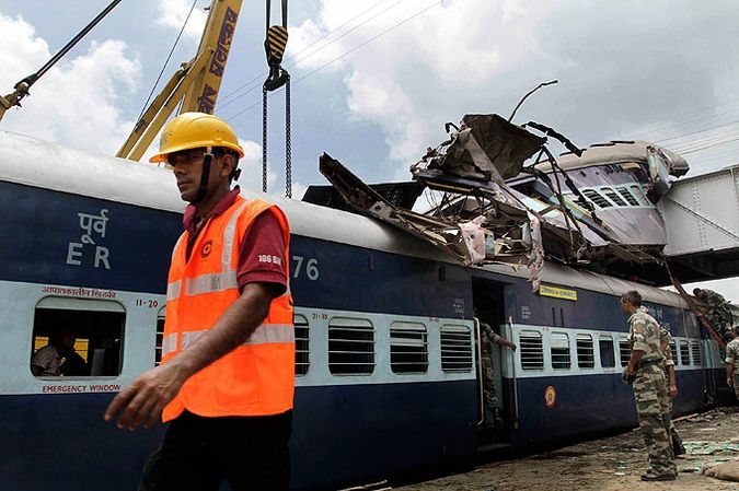 Train collisions in India - 06